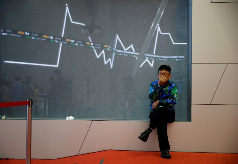 Indonesia’s Stock Market Dips: IDX Composite Index Slides by 0.33% at Closing Bell